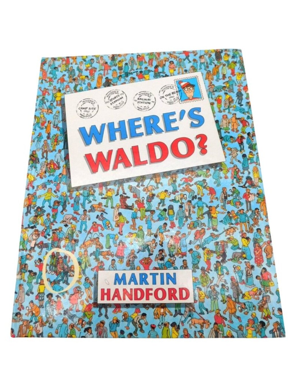 Wheres Waldo Hardcover Book 1987 First U.S. Edition Banned Beach Scene READ